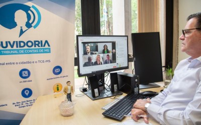 Ouvidoria do TCE-MS participa de webinário comemorativo