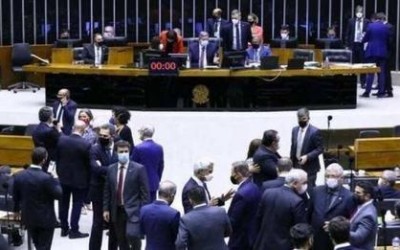 Orçamento: fundo eleitoral será de R$ 4,93 bilhões