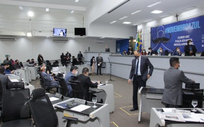 Vereadores aprovam 10 projetos na sessão desta terça-feira.