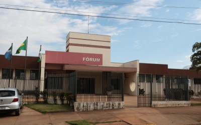 Comarca de Naviraí seleciona estagiários de Direito.