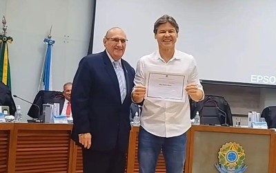 Paulo Duarte é diplomado e assume mandato na próxima terça.