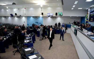 Vereadores aprovam sete projetos na sessão desta quinta-feira.