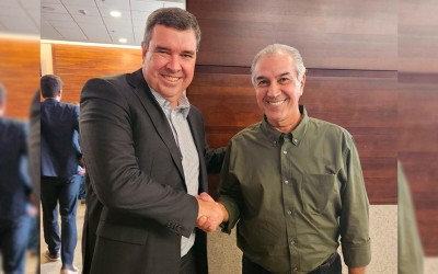 Acordo do partido PSDB com o ex presidente Jair Messias Bolsonaro elimina concorrente forte nas eleições municipais, mas deve aumentar oposição na Assembleia legislativa de Mato Grosso do Sul.