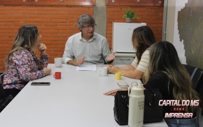 Gestão e Proximidade: Darci Caldo recebe Vereadora Ana Portela para alinhar demandas de Campo Grande.