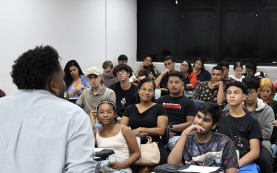 Capital lança maior cursinho preparatório gratuito amanhã.
