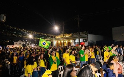 Cidade da Copa recebe torcida para Brasil x Noruega.