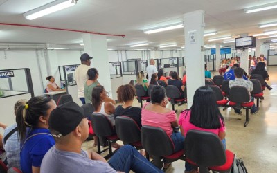 Funsat encerra a semana com 1.026 vagas de emprego.