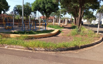 Vila Saraiva II: praça passa por reforma de R$ 279 mil.