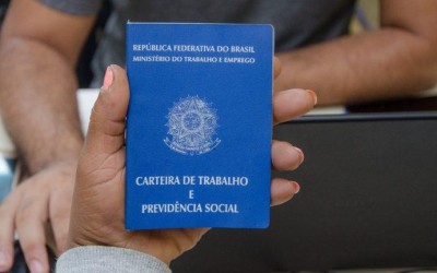 Funsat começa a semana com 939 vagas de emprego.
