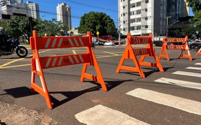 Sábado tem interdições no trânsito e corrida na Afonso Pena.