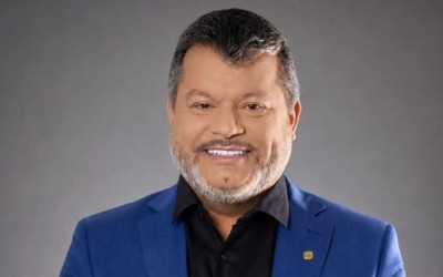 Carlos Bernardo aposta na experiência empresarial para representar a população no Congresso Nacional.