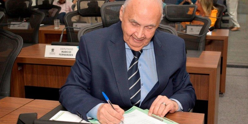 Lei: Posto da Sanesul em Culturama recebe denominação.