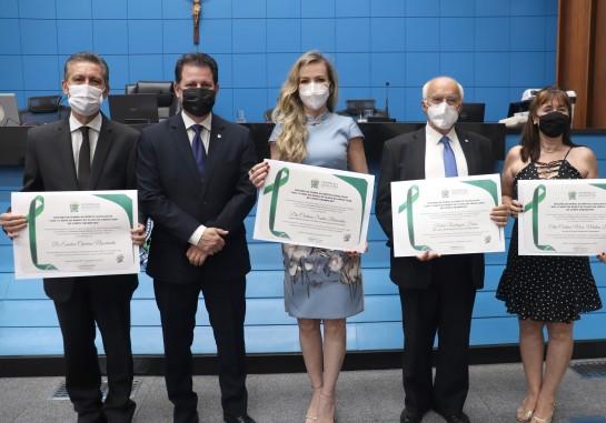 BANCO DE OLHOS É HOMENAGEADO NA ASSEMBLEIA LEGISLATIVA PELOS 15 ANOS DE EXISTÊNCIA