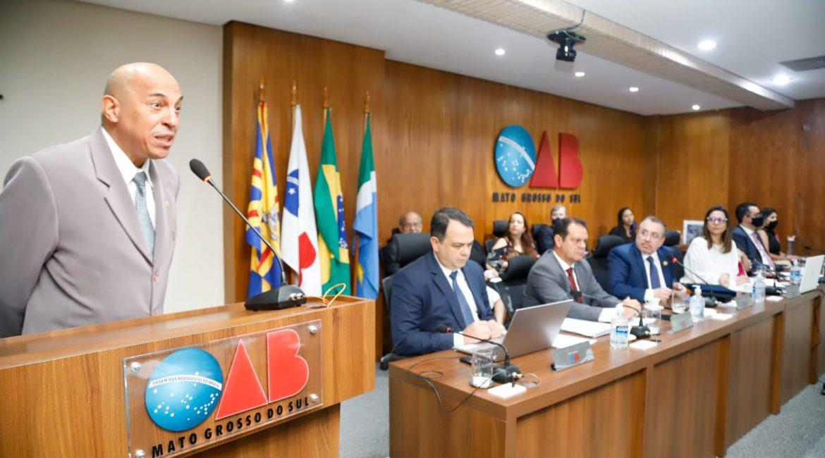Conselho Seccional concede Moção de Congratulação ao Advogado Marco Antônio Barbosa.