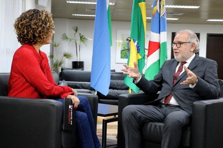 Desembargador entra no Mérito da Questão para falar sobre a cultura do diálogo.