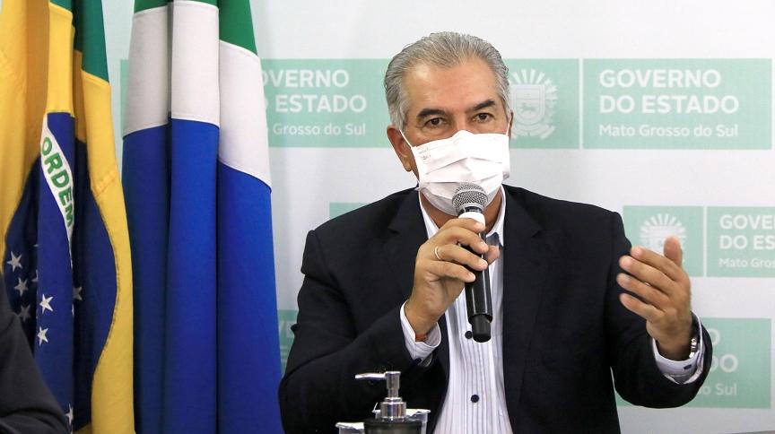 Horário de verão irá ajudar a baratear o custo de energia, afirma Reinaldo Azambuja