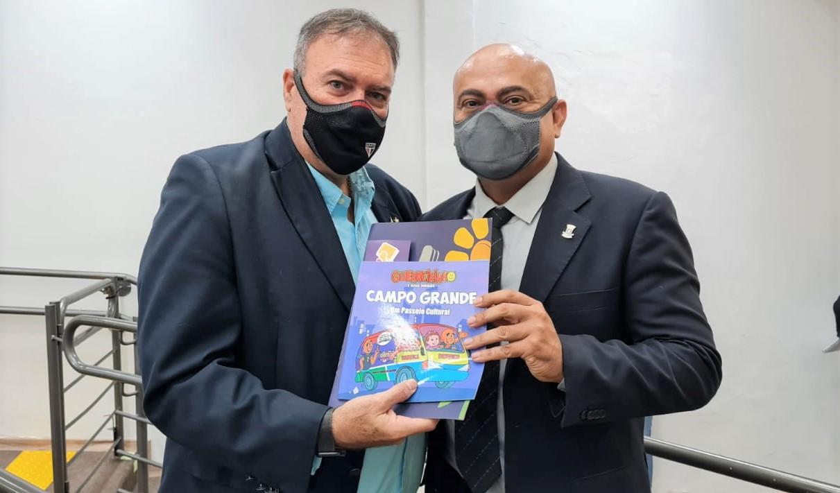 Ronilço Guerreiro elogia trabalho da APAE.