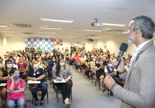 SANTA CASA DE CAMPO GRANDE REALIZA PALESTRA EM ALUSÃO AO SETEMBRO AMARELO