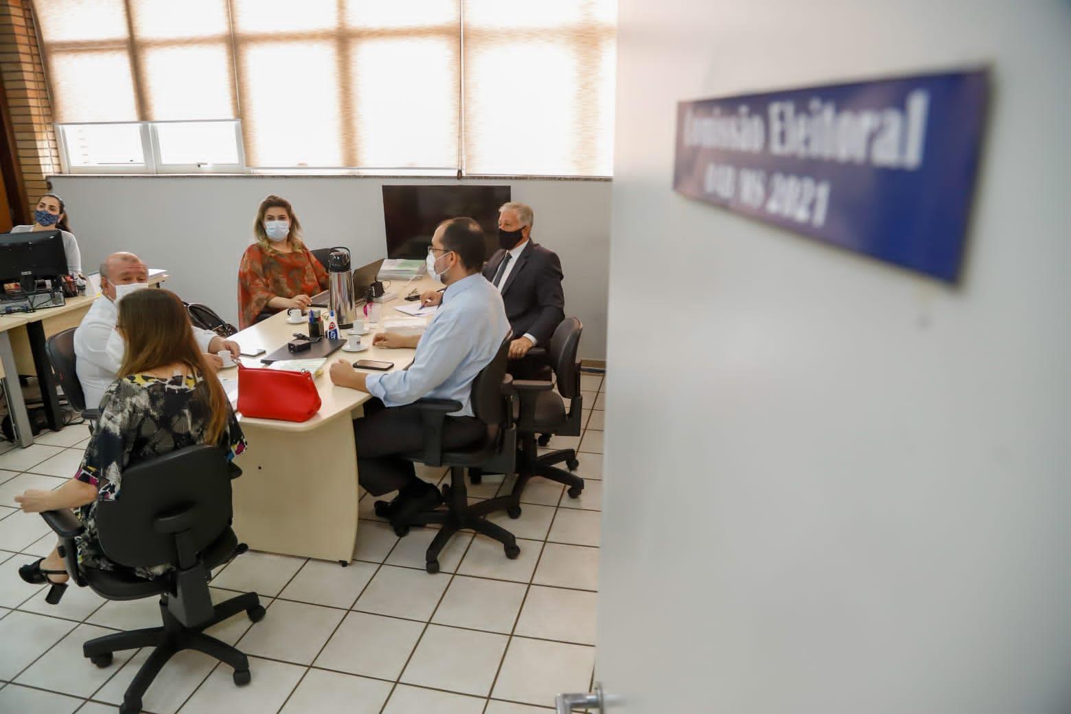 Comissão Eleitoral estabelece calendário de reuniões.