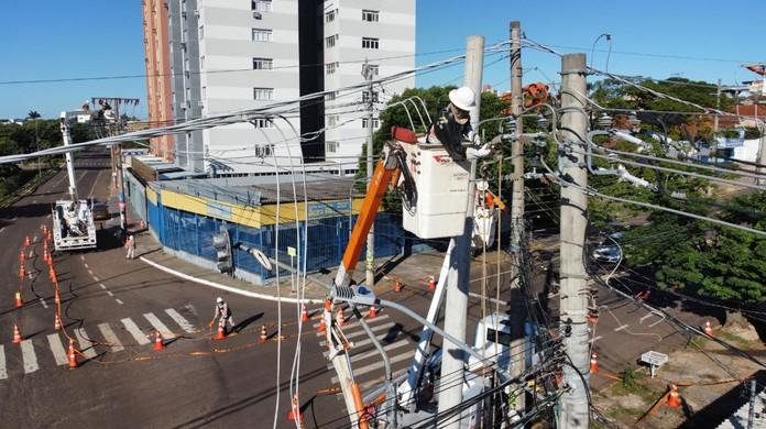 Energisa informa que  cerca de 30 bairros estão  sem energia, reforços de outros estados chegam à Capital para ajudar em reparos
