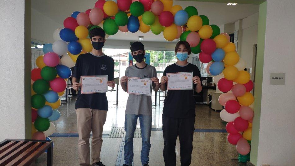 Escola SESI Naviraí conquista ouro em Olimpíadas Brasileiras de Geografia.