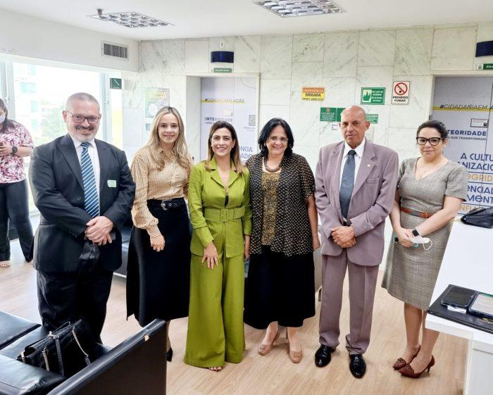 Marco Antonio Barbosa se reúne com embaixada do Paquistão para organizar vinda de juízas ao Brasil.