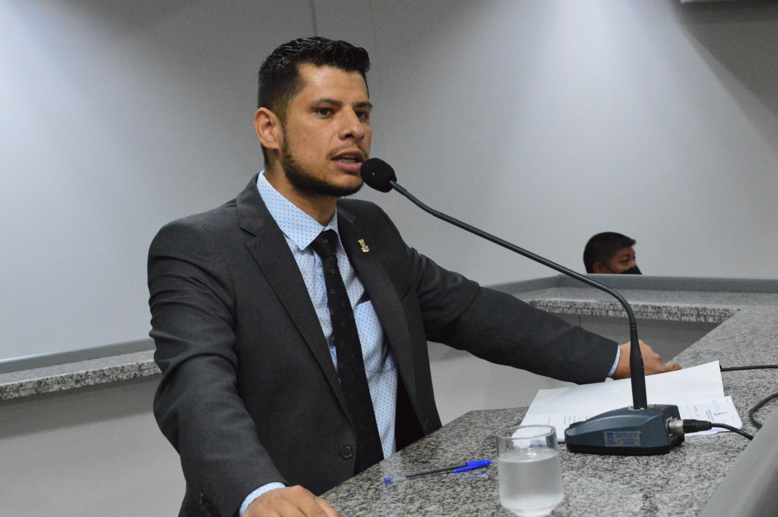 O vereador Tiago Vargas quer a obrigatoriedade de exames toxicológicos aos professores da Reme.