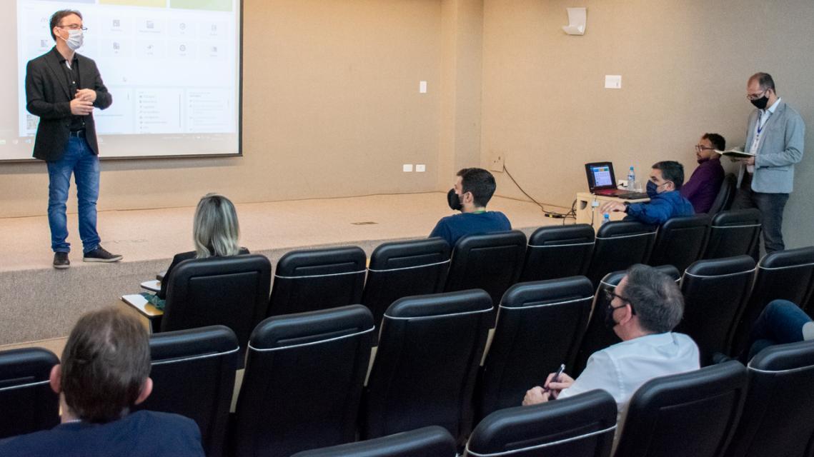 Servidores do TCE-MS conhecem ferramentas de TI para o controle externo