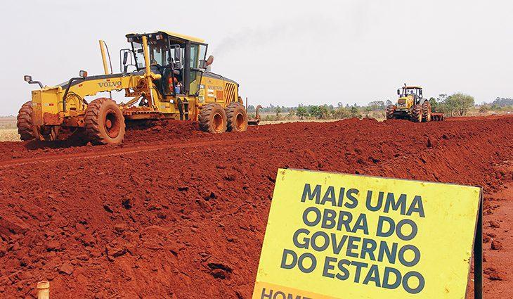 Governo assina contrato para obra na Serra do Bolicho Seco, em Sidrolândia. 
