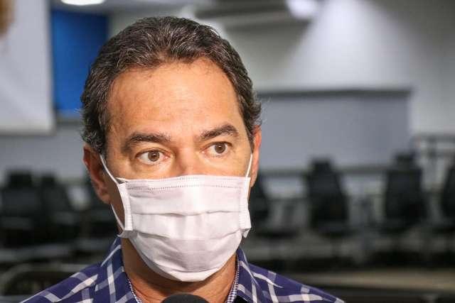  Marquinhos Trad faz reunião e ainda deve liberar máscaras nas ruas de Campo Grande.