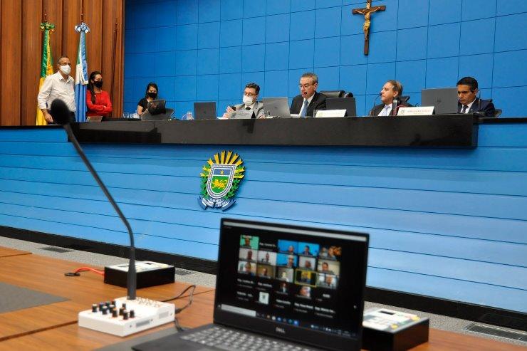 Projetos do Executivo versam sobre crédito suplementar e regularização fundiária.