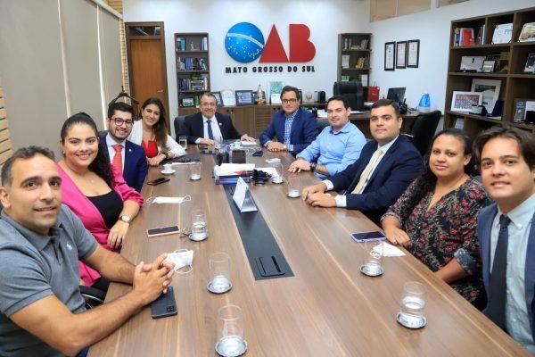 Mansour Karmouche e Bitto Pereira recebem Comissão de Defesa dos Direitos da Pessoa com Autismo.