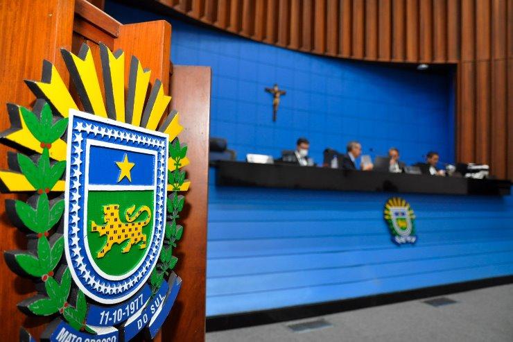 Ordem do Dia: Reajuste linear aos servidores é aprovado em segunda discussão.