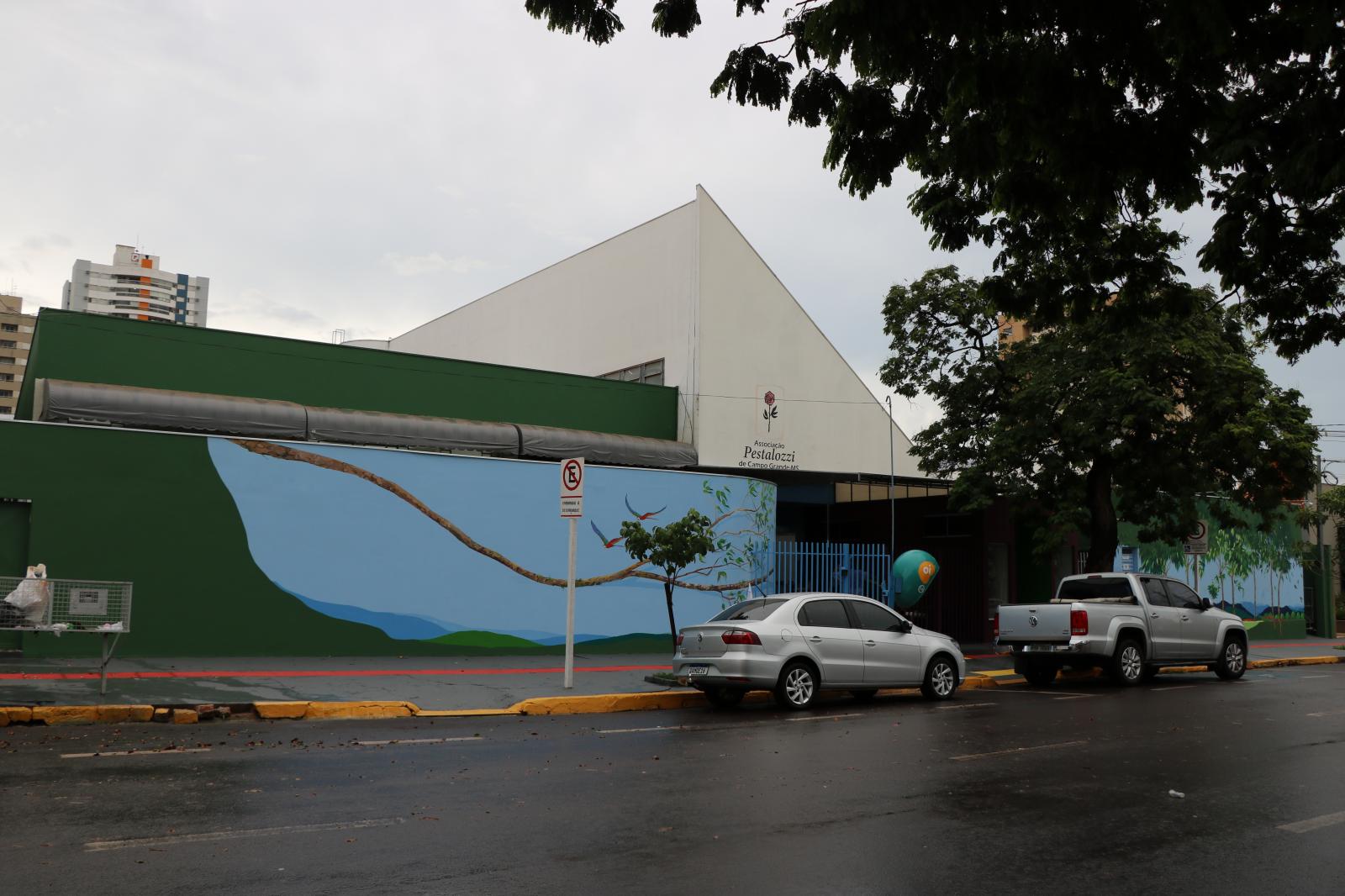  Poder Judiciário custeia projetos de energia solar, gerando economia a entidades sociais.