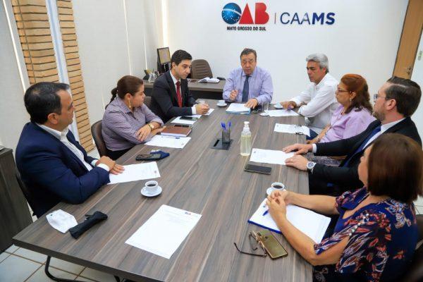 Tesoureiro Marco Rocha se reúne com Diretoria da CAAMS para transição.