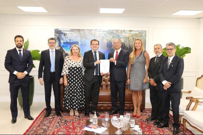 Ministério Público entrega lista sêxtupla para vaga de desembargador do Tribunal de Justiça