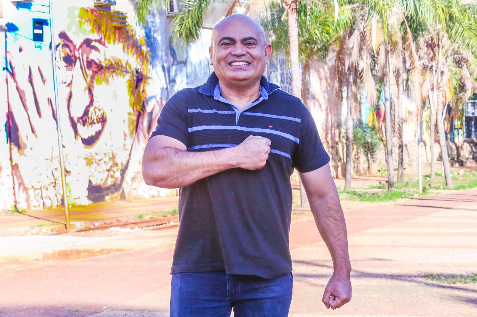 Ronilço Guerreiro destaca lei que impede donos de terrenos baldios que receberam multa de serem beneficiados pelo Refis.