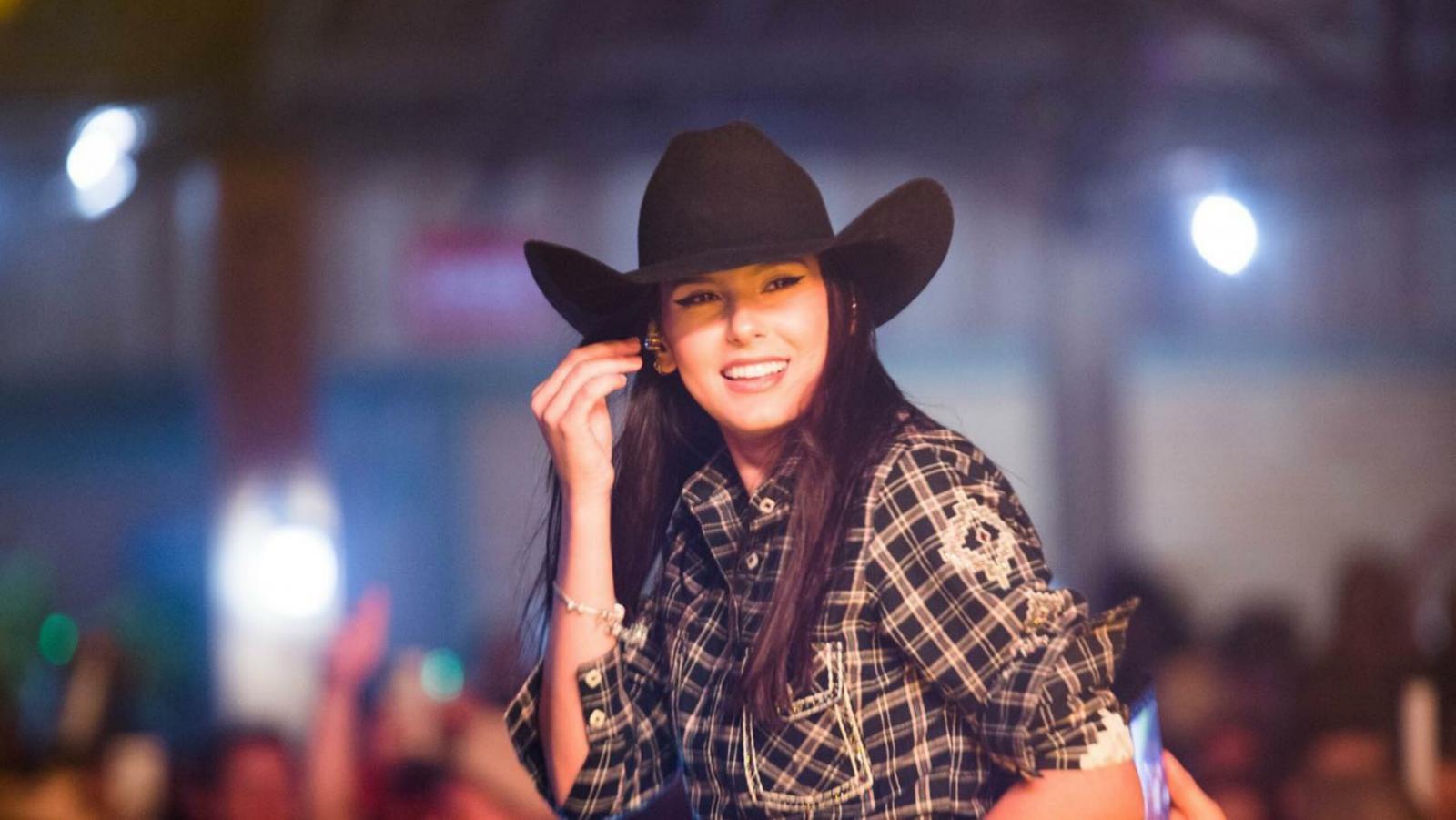 Cantora de Mato Grosso Do Sul diz que assustou com fama repentina