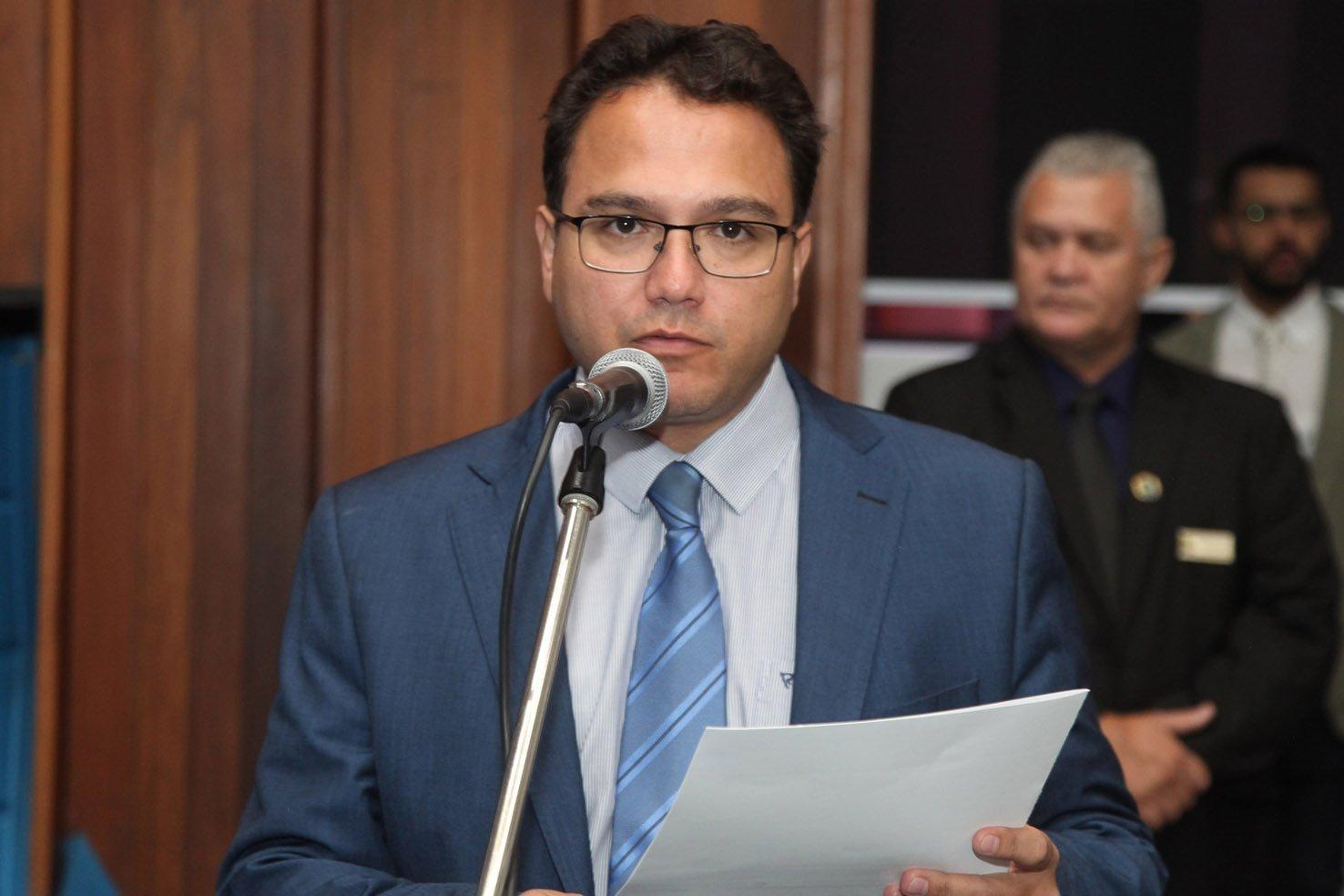 Pedrossian Neto apresenta projetos para a Segurança Pública e Assistência Social.