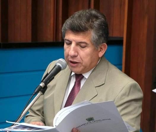 O deputado estadual Lidio Lopes apresenta projeto de auxílio financeiro para mulheres vítimas de violência.