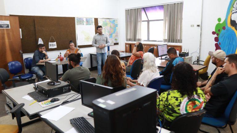 REUNIÃO COM SEGMENTOS DO TURISMO ALINHA AÇÕES PARA O DESENVOLVIMENTO DO SETOR NA CAPITAL.
