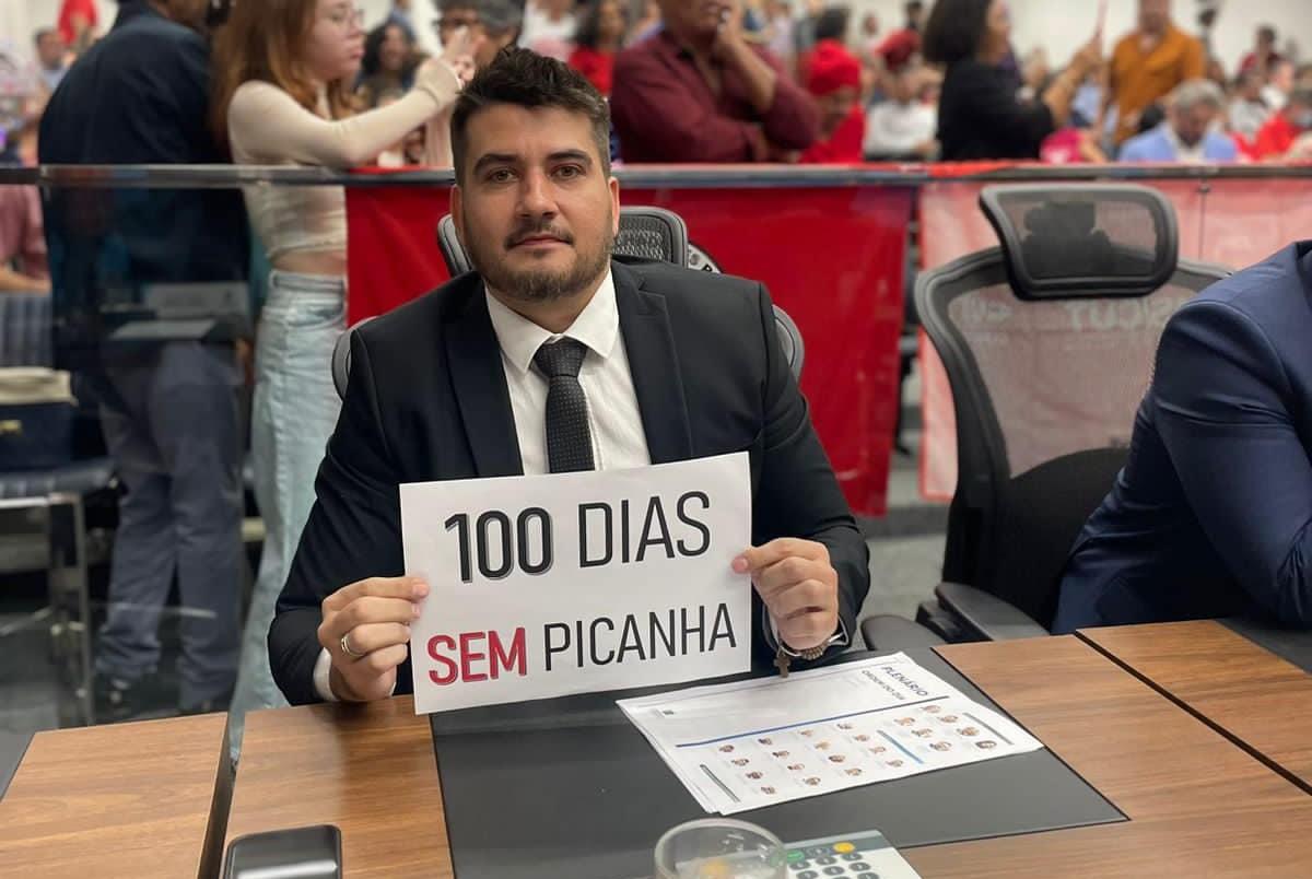 TRE rejeita embargos e mantém perda de mandato de Rafael Tavares.