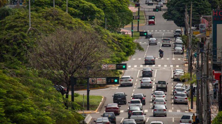 PREFEITURA AMPLIA E QUALIFICA MALHA SEMAFÓRICA DE CAMPO GRANDE.