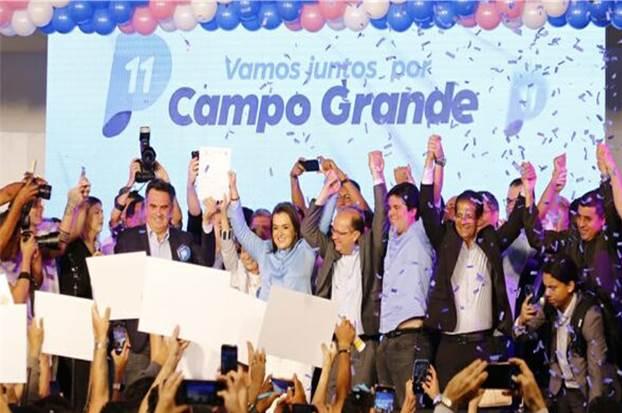Prefeita Adriane Lopes se filia ao PP mirando reeleição em 2024 na Capital Morena