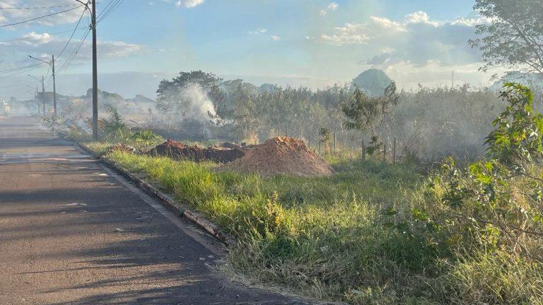 Prefeitura alerta para os perigos e consequências das queimadas urbanas.