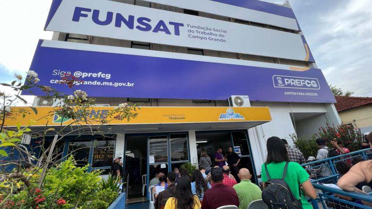 Funsat anuncia mais de 2.300 vagas de emprego nesta quinta-feira.