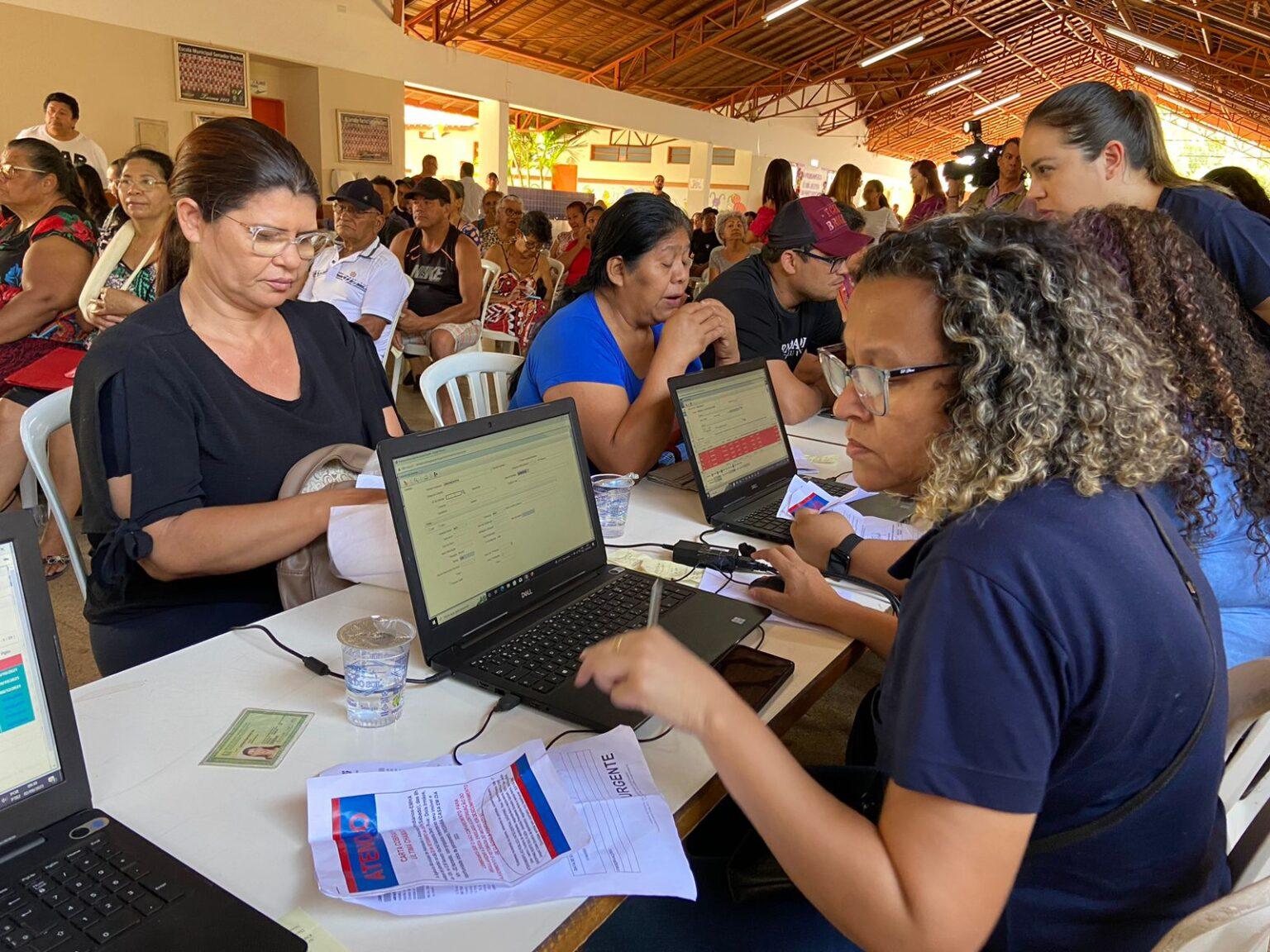 Emha realiza mutirão de serviços para moradores da região do Jardim Aeroporto nesta quarta (13)