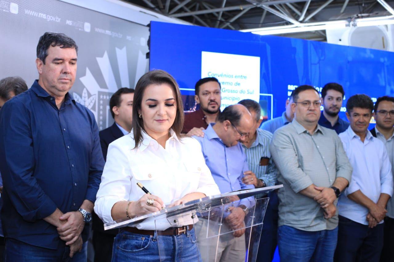 Prefeita Adriane Lopes  “Organiza a casa” e obras de R$ 146 milhões  beneficiam  Campo Grande-MS