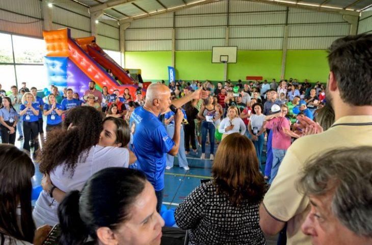 Agems vai para perto da comunidade e garante atendimento a cerca de 3 mil pessoas.
