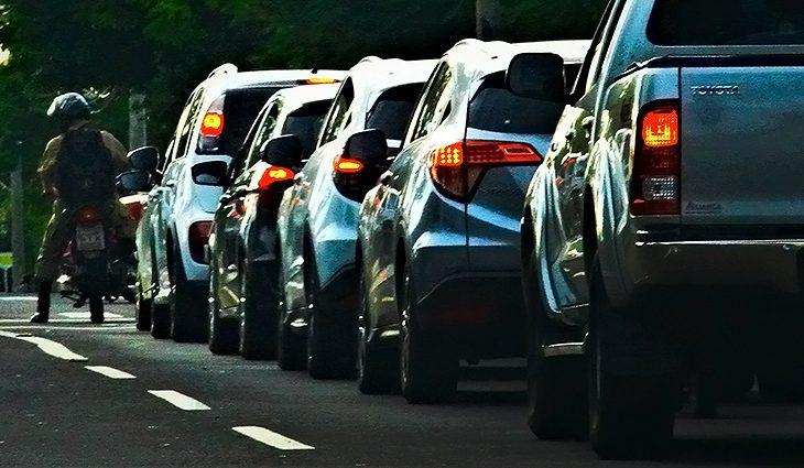 IPVA 2024: O Governador Eduardo Riedel mantém desconto de 40% e mais 15% para pagamento à vista.